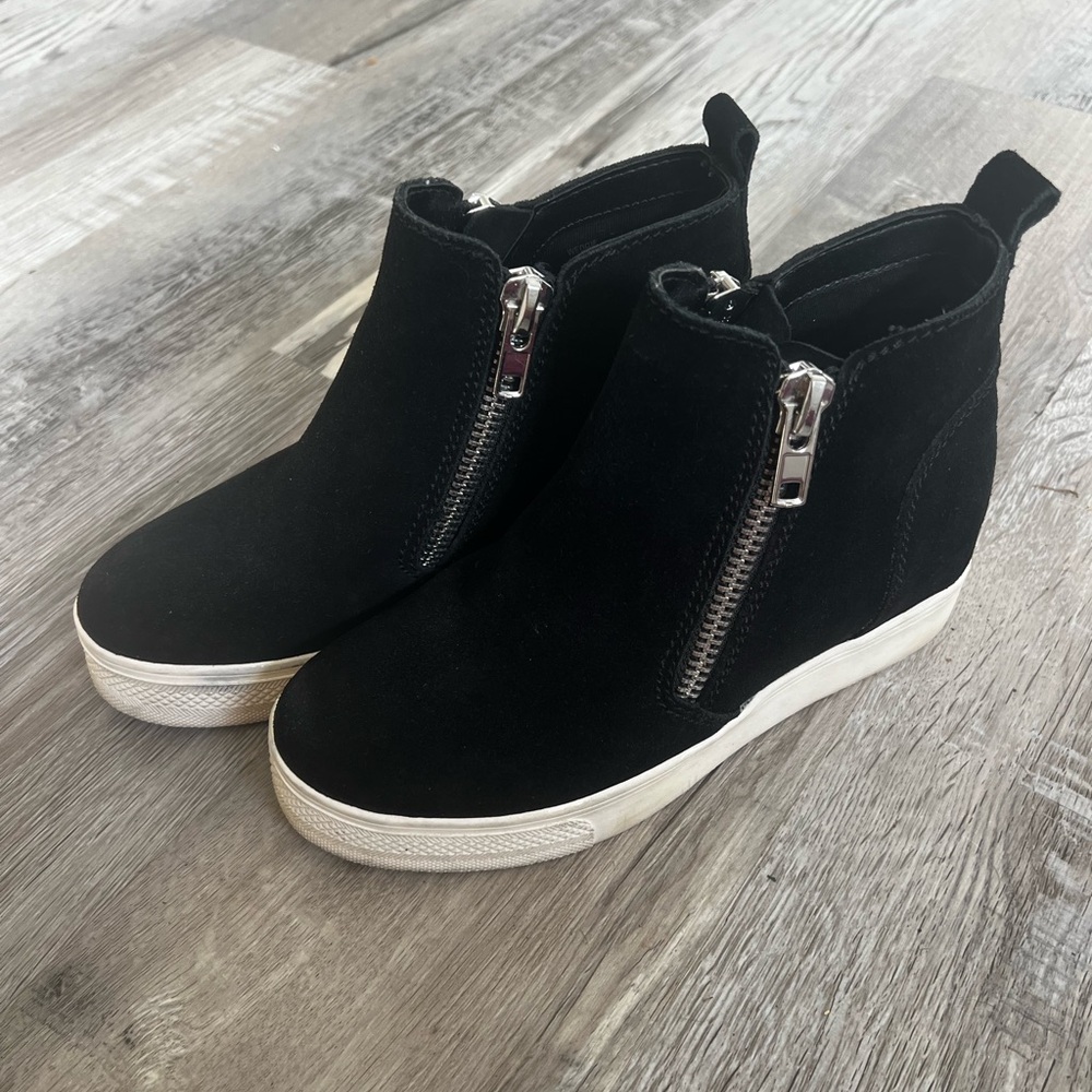 Steve Madden Black Ankle Booties with White Soles